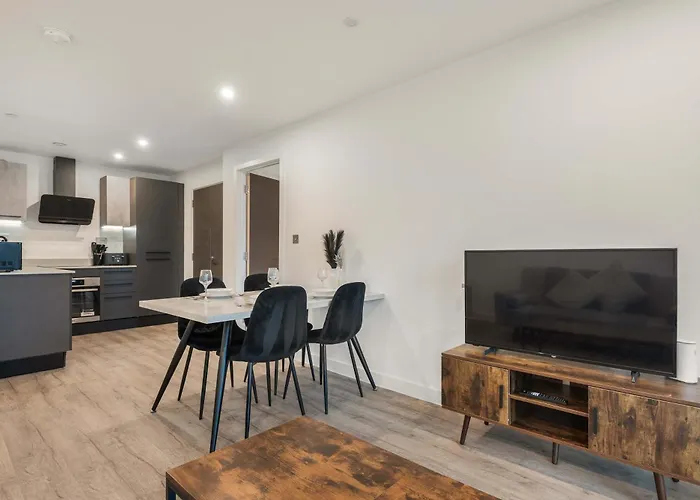 Zeni Ouse Court Fabulous 2bed * York