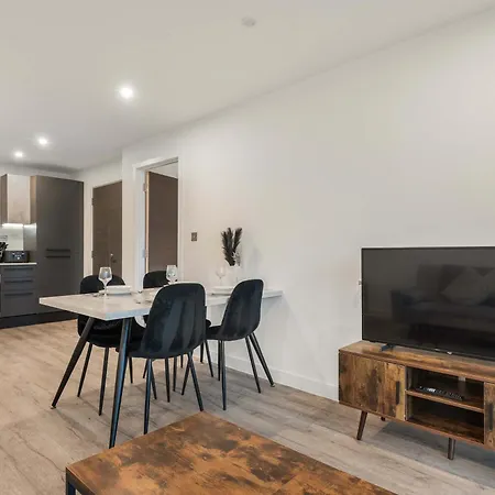 Zeni Ouse Court Fabulous 2bed * York