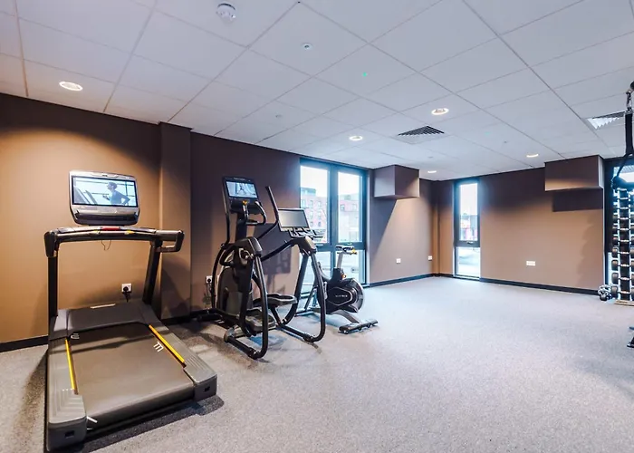 Zeni Ouse Court Fabulous 2bed